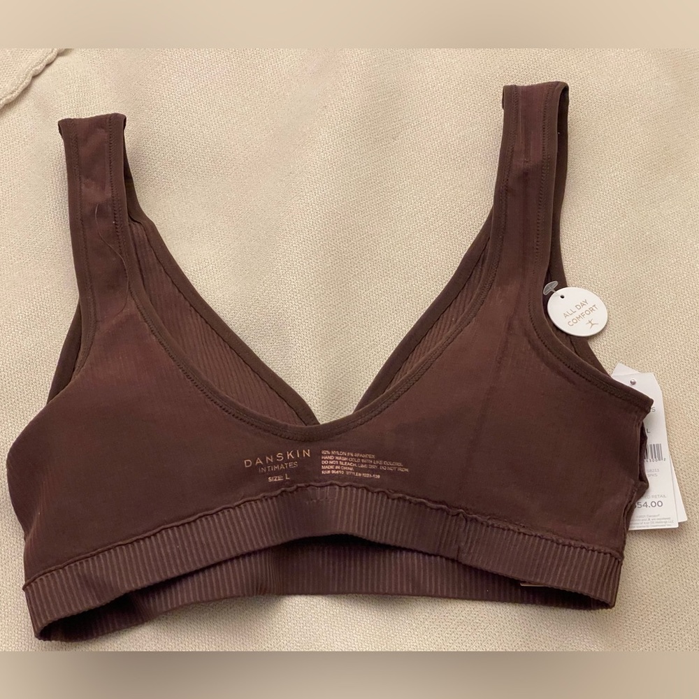 woman danskin yoga active sports bras brown size L